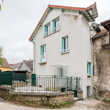 Bed & Breakfast Maison Briarde A 5 Minutes De Disneyland Bmyguest Coupvray